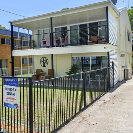 Ground Floor Air Conditioned, Fabulous Waterviews Overlooking Pumicestone Passage Bongaree Exterior photo