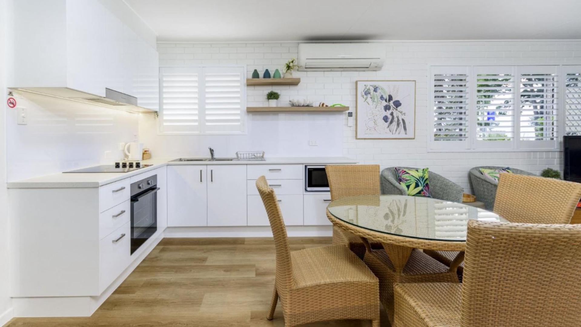 Ground Floor Air Conditioned, Fabulous Waterviews Overlooking Pumicestone Passage Bongaree Exterior photo